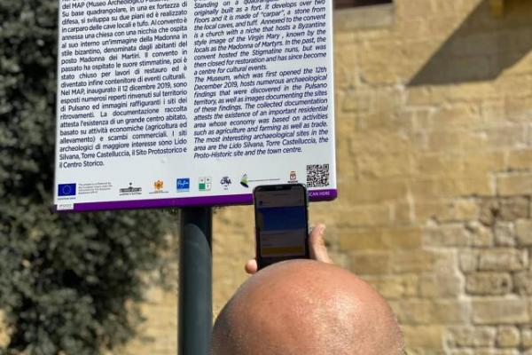 New information signs, Pulsano, Puglia Region